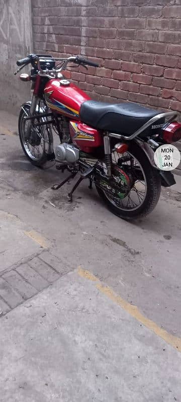 Honda 125 urgent for sale 8