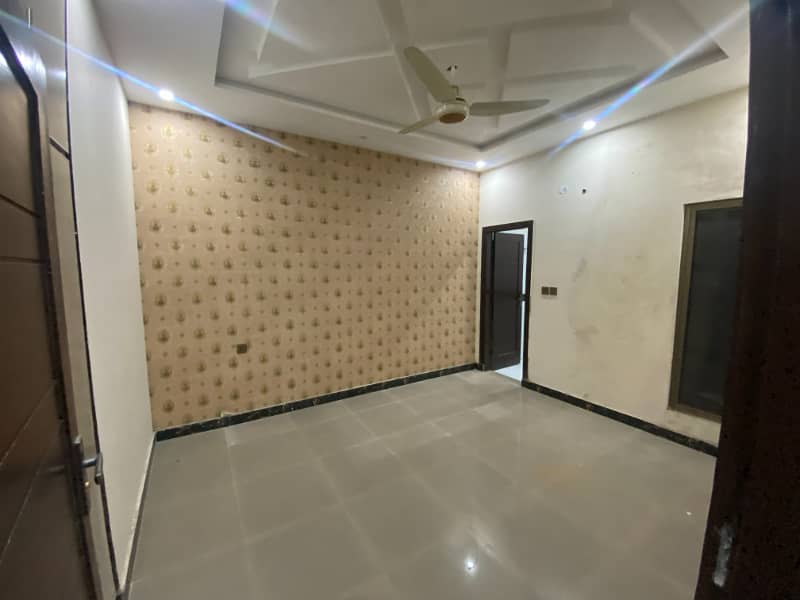 Beautiful Flat on First Floor in Neelum Commercial, DC Colony Gujranwala. 5