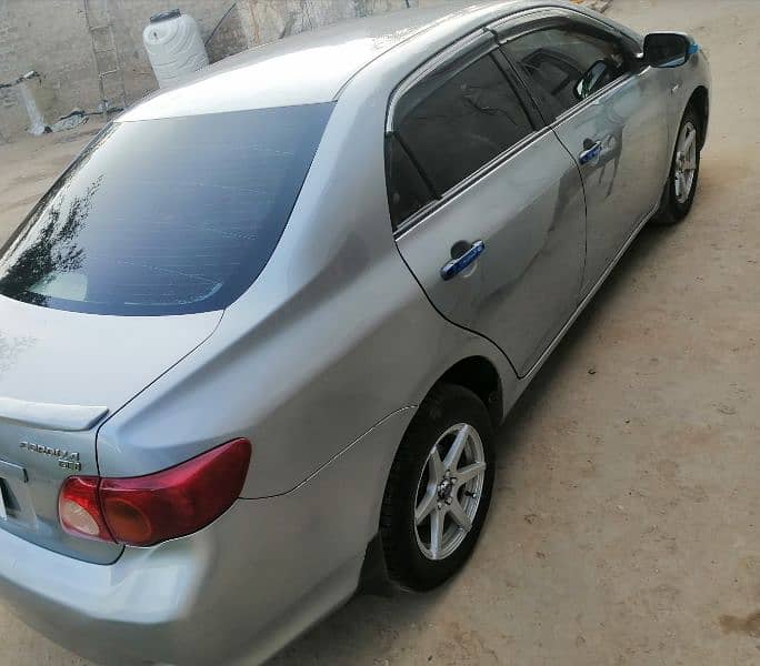 Toyota Corolla GLI 2010 3