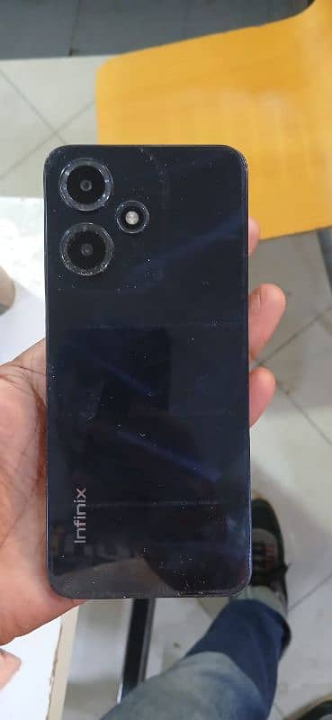 infinix hot 30 play 4gb/64gb 1