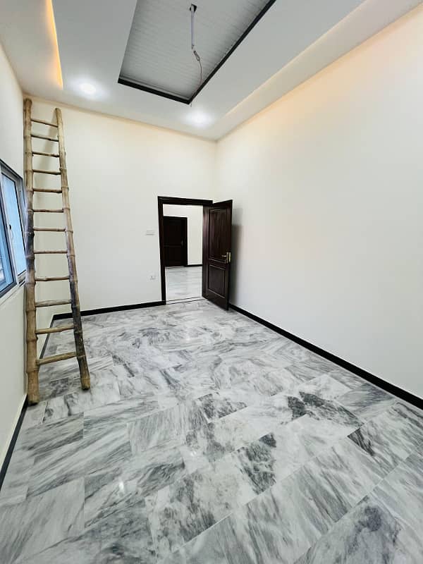 Vip 5 Marla corner house available for sale in wapda Town Tarujabba 16