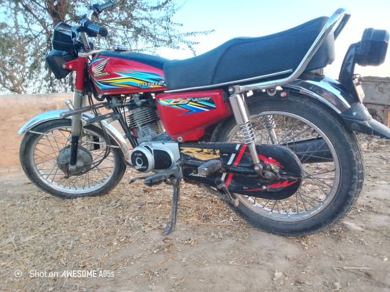 Honda 125 for sell bilkull saf 10 _10 bilkull orgnel 1