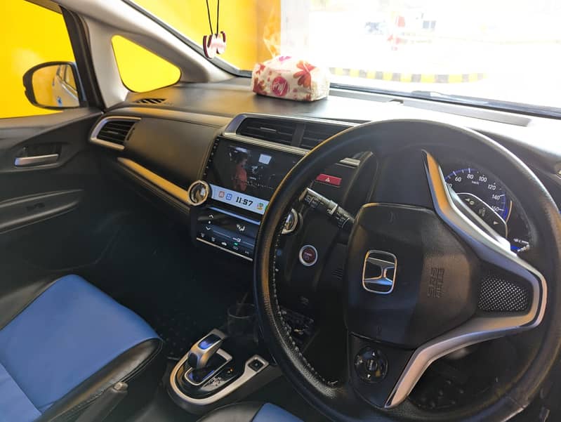 Honda Fit 2017 5