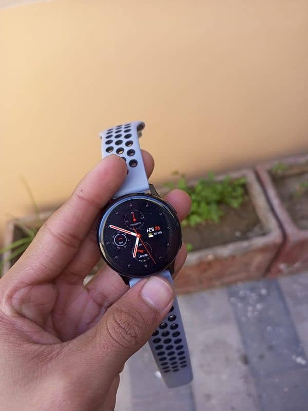 Samsung Galaxy watch active 2 4