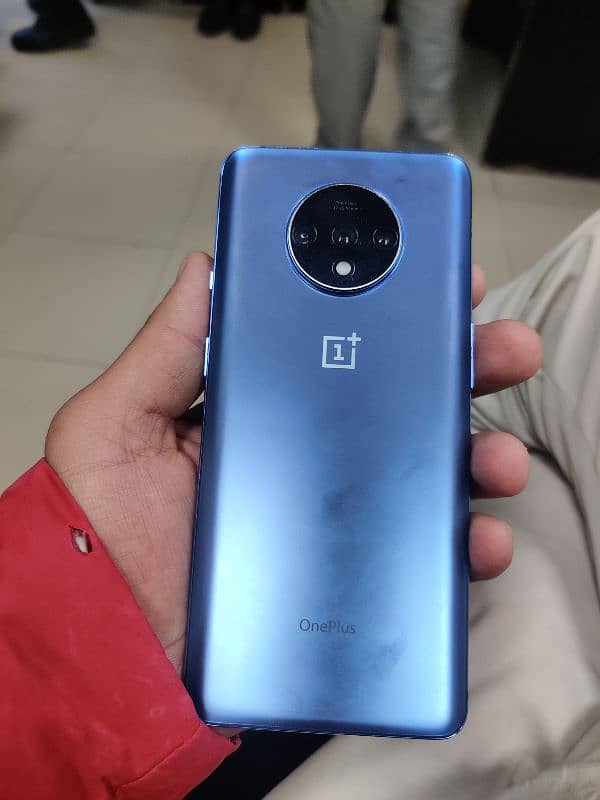 OnePlus 7t , 8/128 4