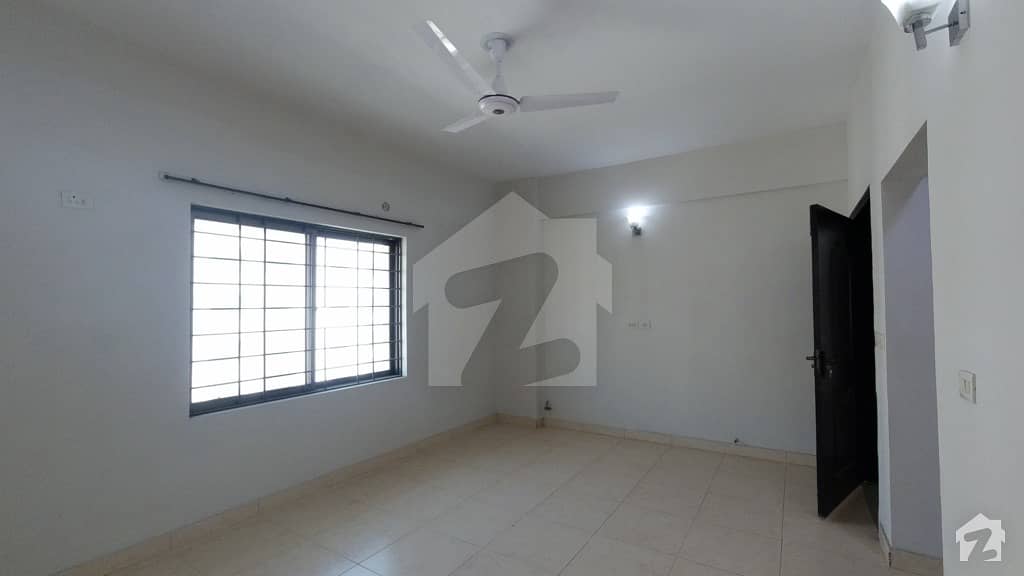 3 Bed Flat For Sale In Askari 11 Lahore 22