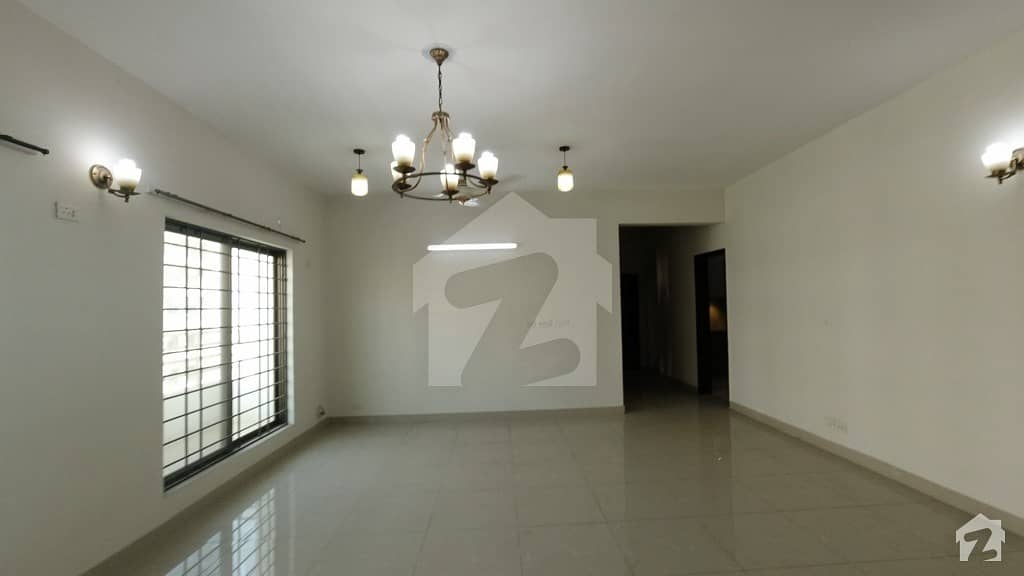 3 Bed Flat For Sale In Askari 11 Lahore 24