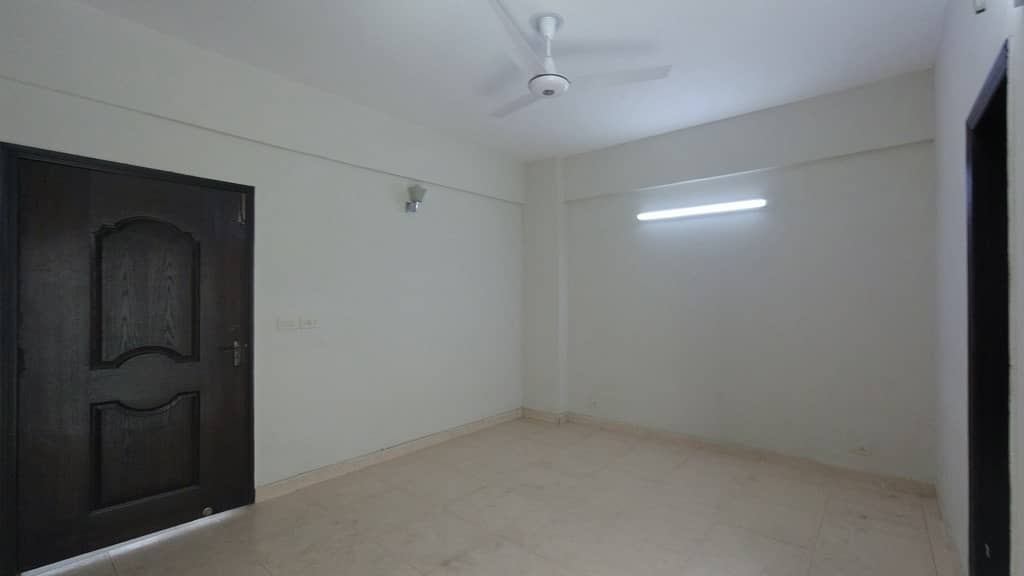 3 Bed Flat For Sale In Askari 11 Lahore 26