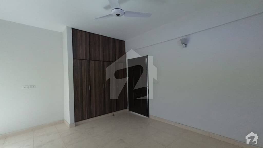 3 Bed Flat For Sale In Askari 11 Lahore 27