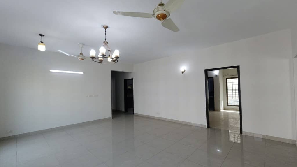 3 Bed Flat For Sale In Askari 11 Lahore 31