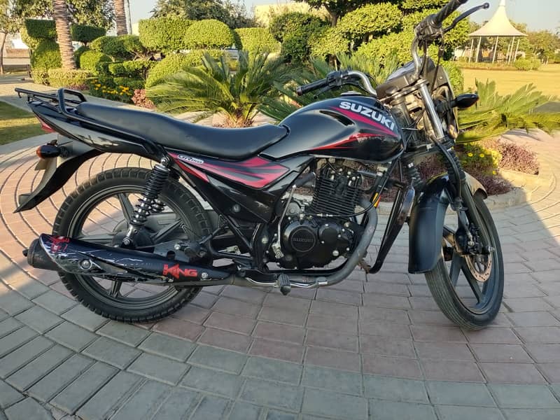 Suzuki GR 150 2022 4