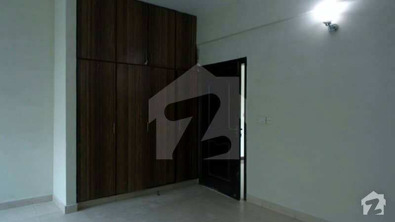 10 Marla 3 Bed Flat For Rent In Askari 11 Lahore 20