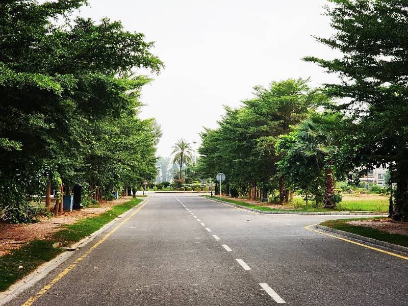 Prime Location 7.60 Marla Commercial Plot Available for Sale in Palm City Housing Scheme main Ferozepur road Lahore. 1