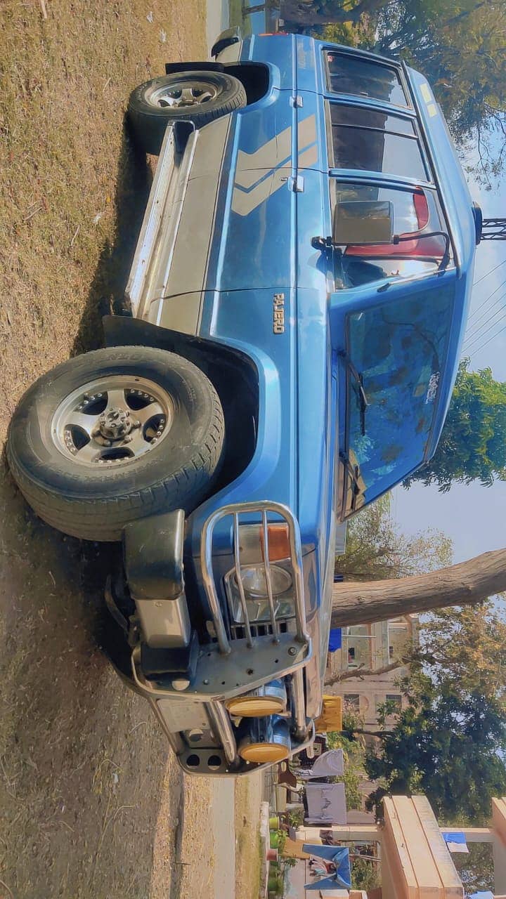 Toyota Pajero 1990 1