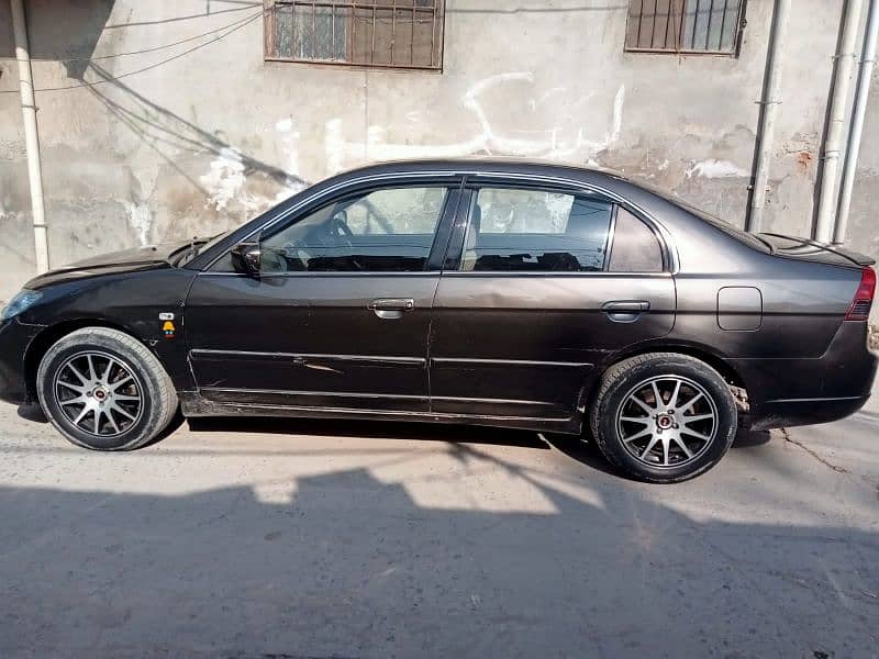 Honda Civic Oriel 2004 8