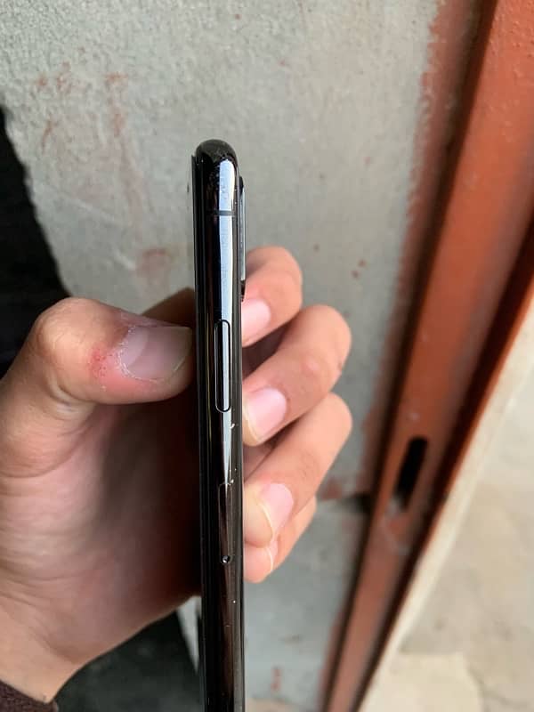 iPhone X 64 GB 2