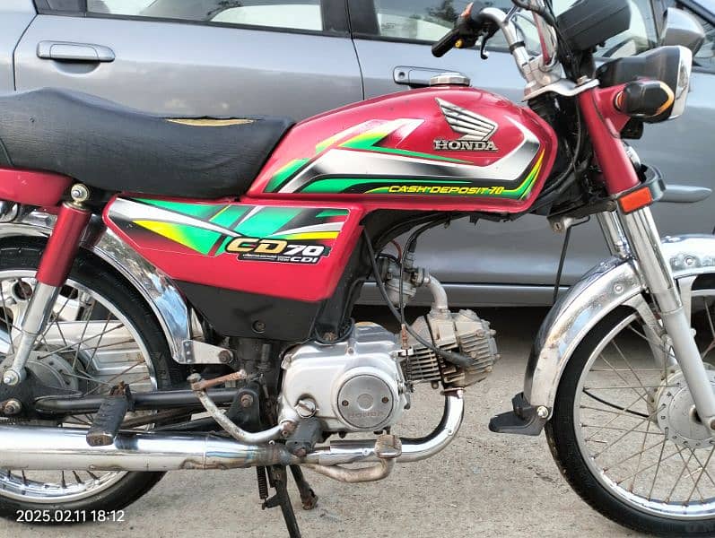 Honda CD 70 2022 last 9 month totally genuine condition Karachi number 7