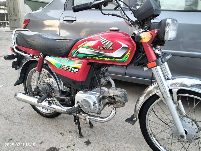 Honda CD 70 2022 last 9 month totally genuine condition Karachi number 10