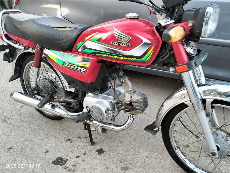 Honda CD 70 2022 last 9 month totally genuine condition Karachi number 11