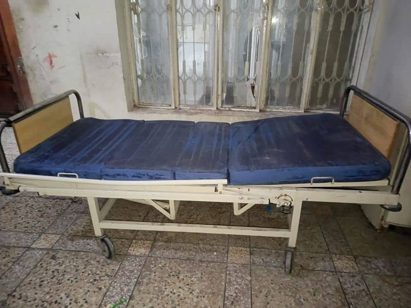 patient bed 1