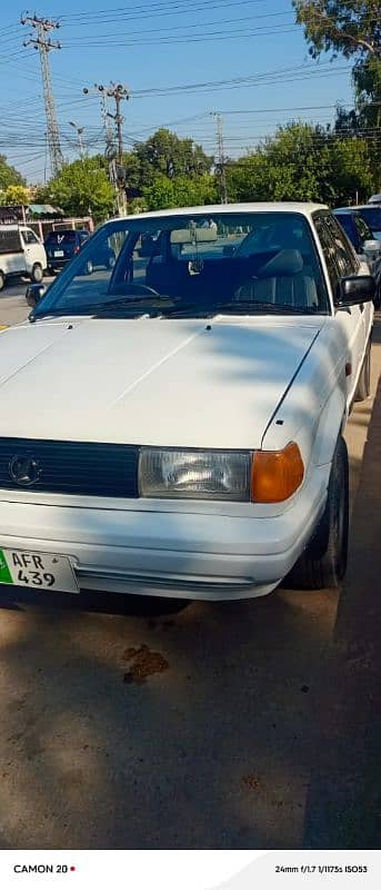 Nissan Sunny 1986 3