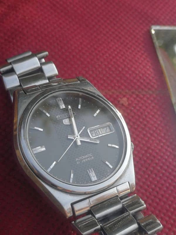 Seiko 5 automatic 21 jewels read add 2