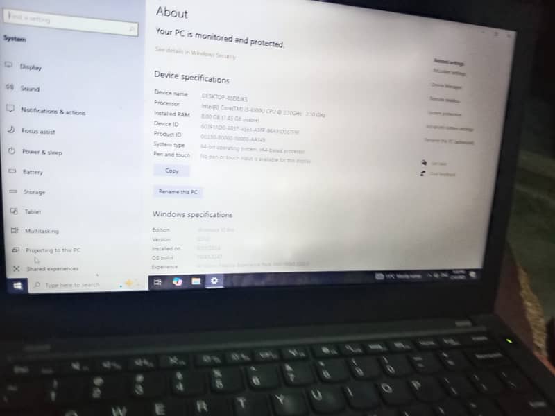 Lenovo Laptop x260 dual betray i3 6th generation 4