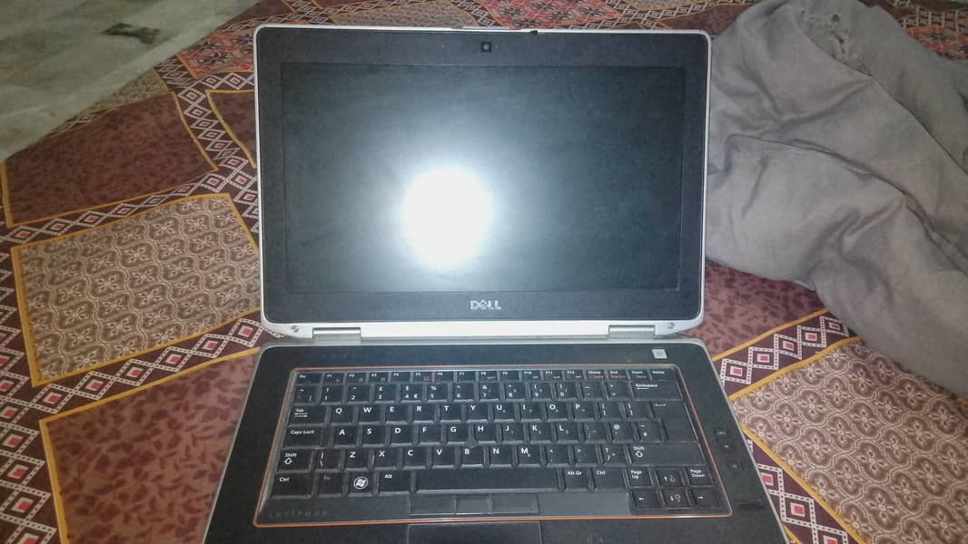 DELL LAPTOP I7 2GN 4GB RAM 350 HARD DISK (03132470621) 2