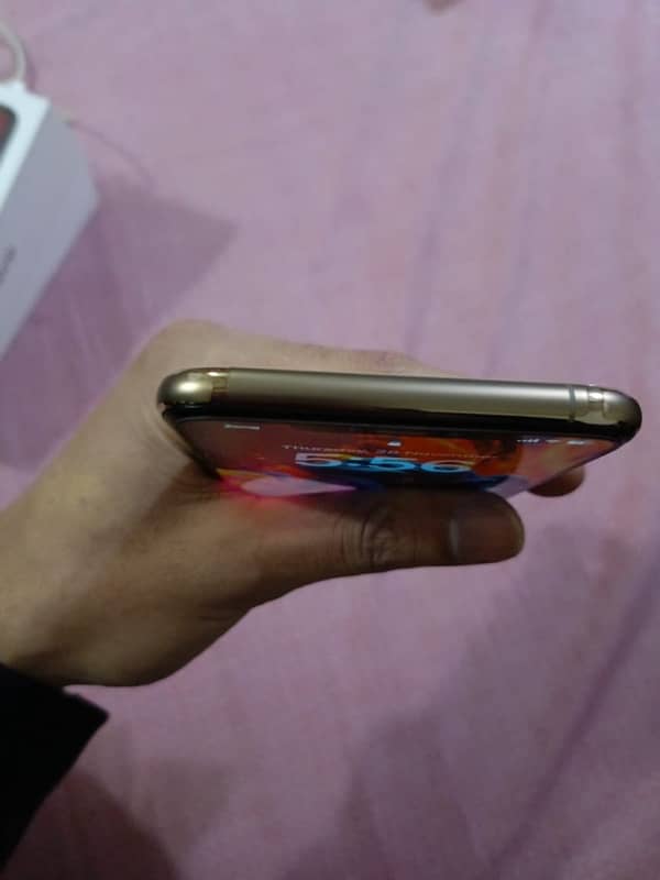 iphone X max 256 gb pta approved 5