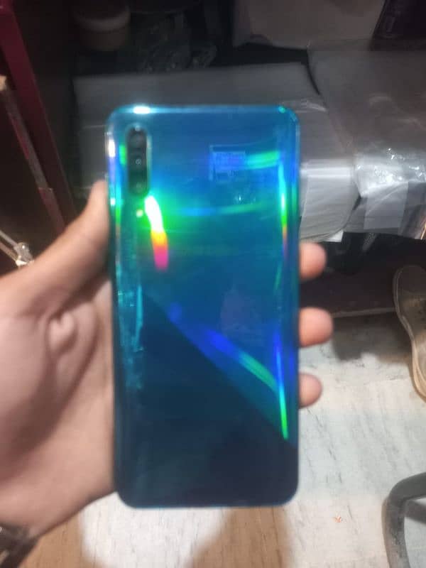 Samsung a 30 s 4/128 finger print not working baqi ok 4