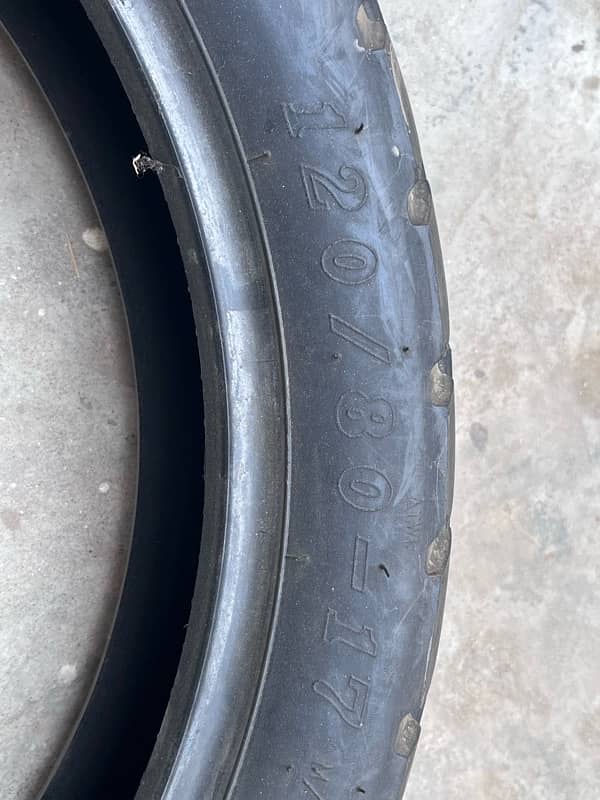 Cafe Racer Tyres 3