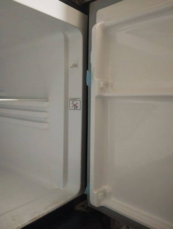 Dawlance Refrigerator Dw900 5