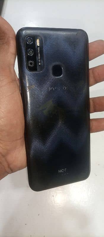 selling Infinix hot 9 play 4gb 64gb pta approved 1