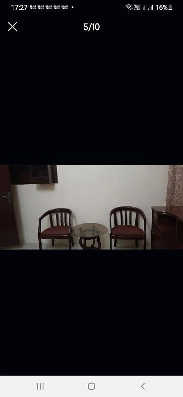 fully furnished room, attached bath & kitchen 1st flr girls/couple 6