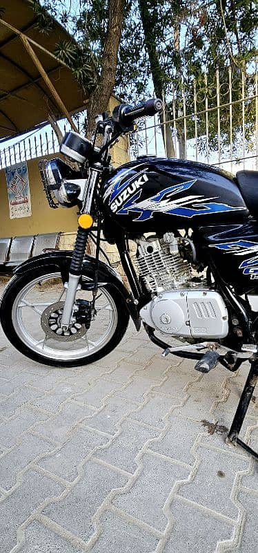 Suzuki 150 2022 8