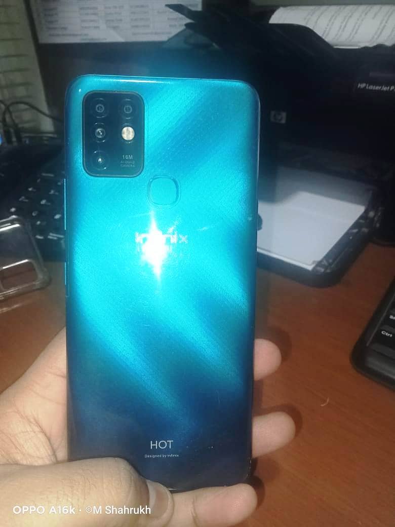 Infinix Hot 10 8