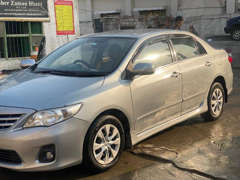 Toyota Corolla GLI 2011 4