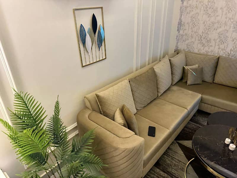 1 Bedroom VIP full furnishe flat for rent per day available in Bahia Town Lahore 6