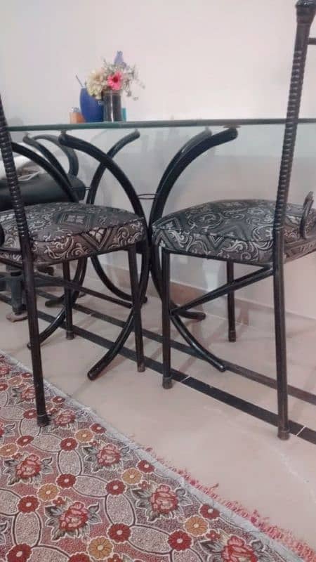 Dining table with 2 chairs 2