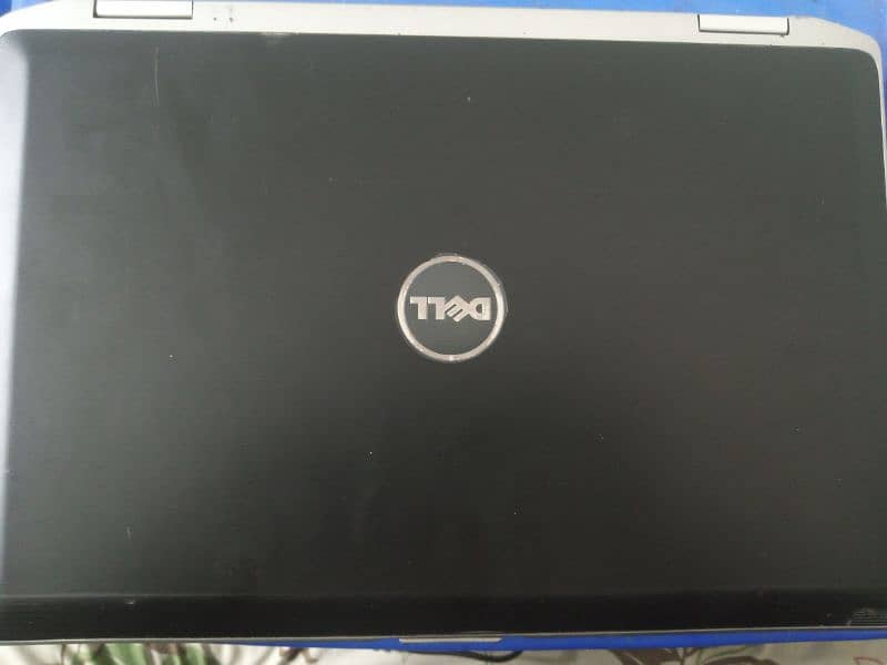 Dell Latitude e6420 Laptop 0