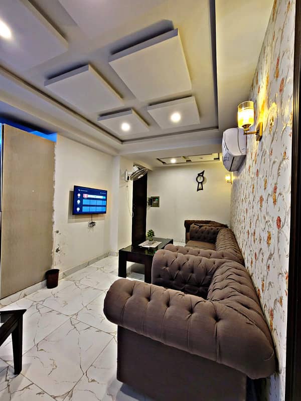 1 Bedroom VIP full furnishe flat for rent per day available in Bahia Town Lahore 6