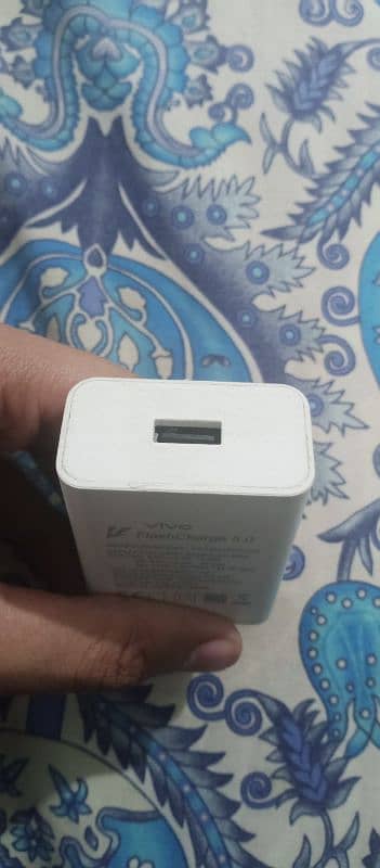 vivo fast charger adapter 2