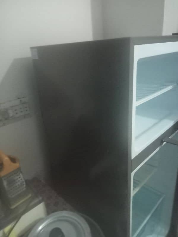 Haier medium size fridge 1