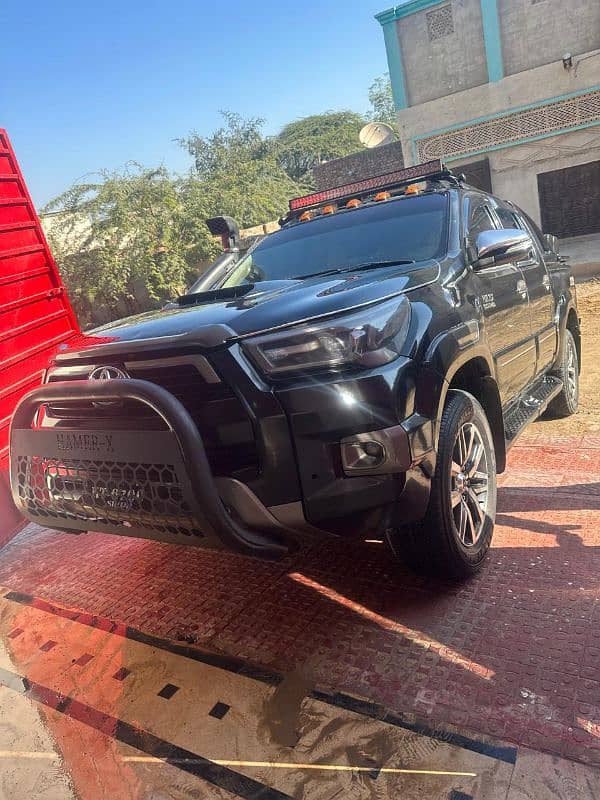 Toyota Hilux 2014 3