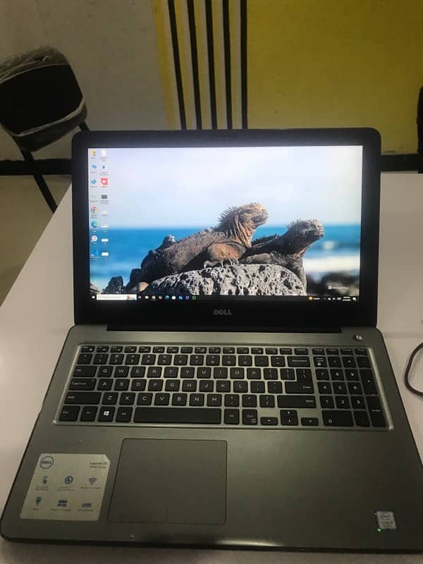 Dell inspiron 15 5000 series touchscreen  Core i5 7th gen 2