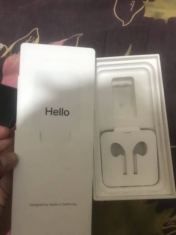 IPhone X 64 GB PTA approved with box 5