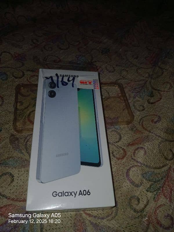 Samsung a06 4GB ram 64GB memory 3