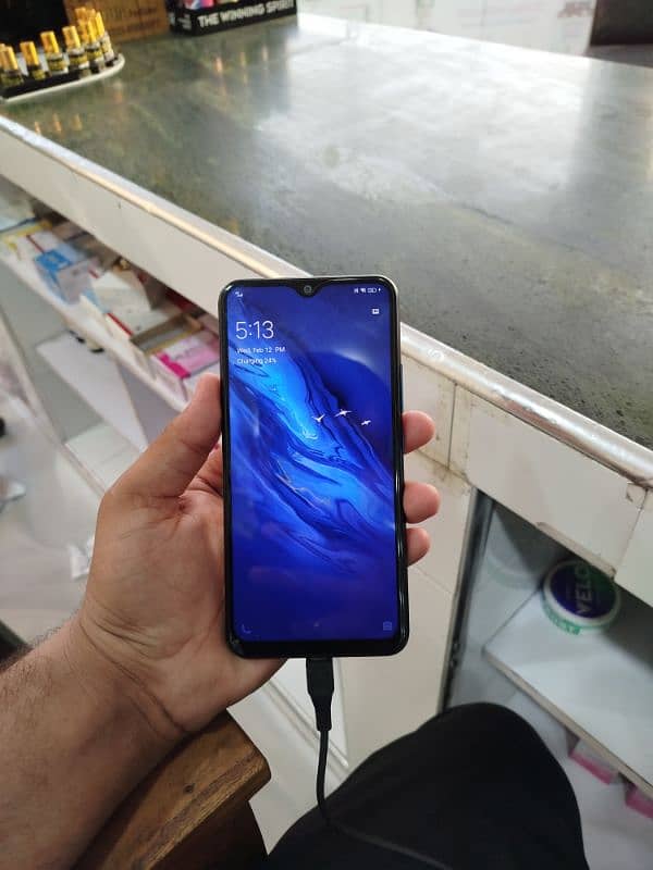 Vivo y 11 0