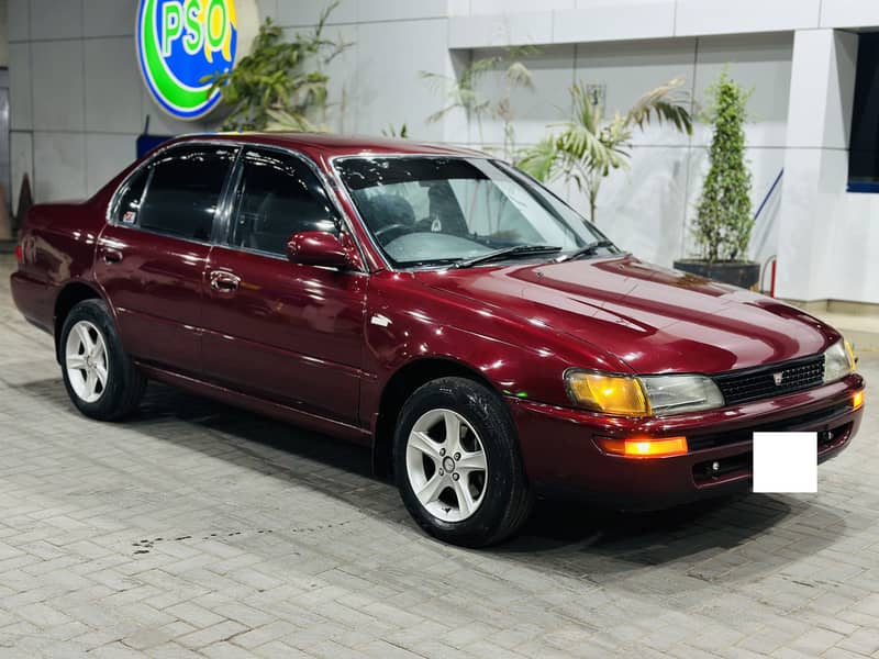 Toyota Corolla 2000 0