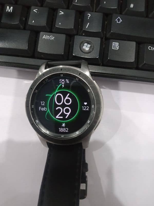 smart watch S4 gear 2